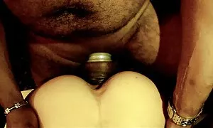 מפלצת אנאלית עם ציצי ...
