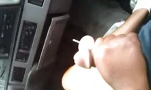 אמא שחורה עוזרת לי,  ...